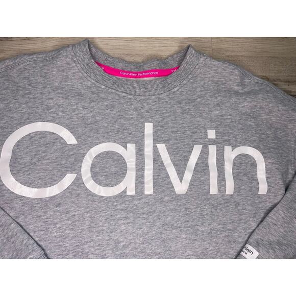 Calvin Klein Cropped Crewneck Sweatshirt Top Women Medium Gray Crop Athleisure - Picture 2 of 4